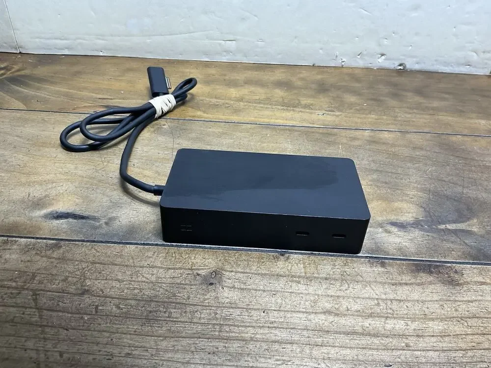 Microsoft Surface Dock 2 Model 1917 USB-C Docking Station (1GK-00001) - No AC